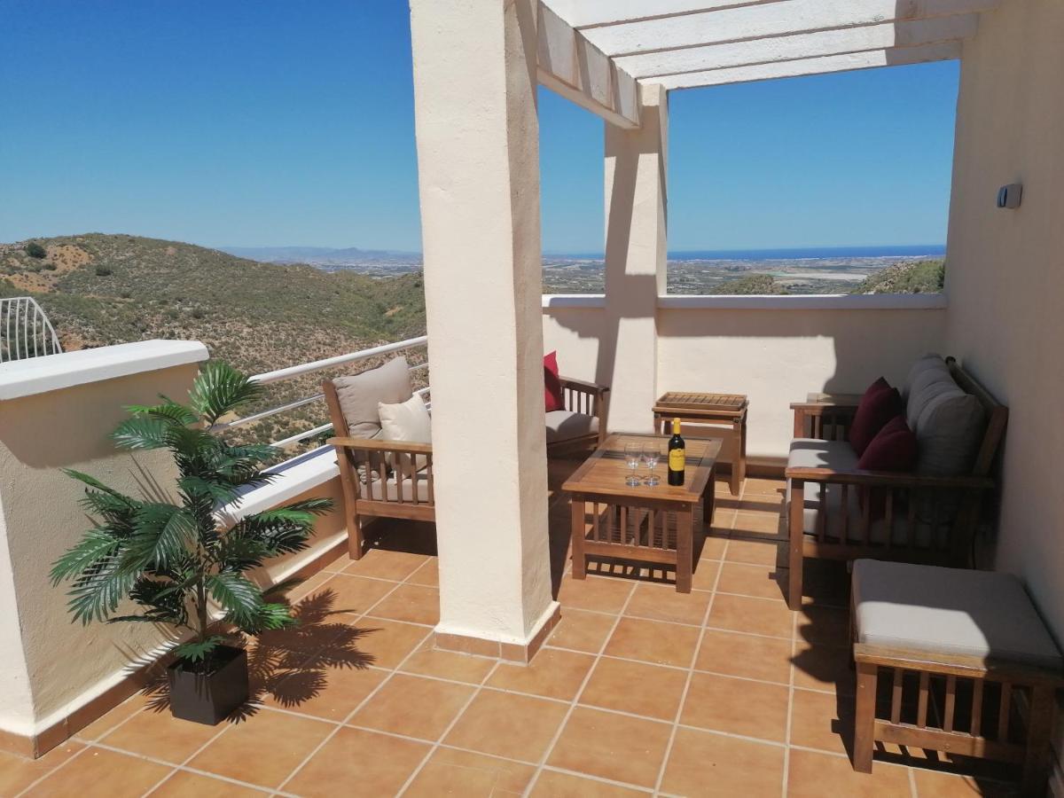 הוילה Exquisite Modern 2-Bed House In El Pinar De Bédar מראה חיצוני תמונה