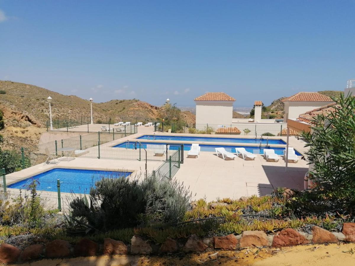 הוילה Exquisite Modern 2-Bed House In El Pinar De Bédar מראה חיצוני תמונה